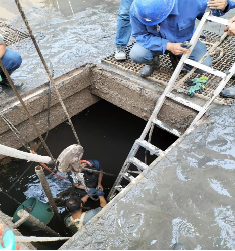 星空入口（中国）官方网站
城东污水处理公司加强设备检修维护确保汛期平稳运行(图2)